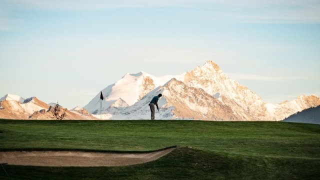À Crans-Montana, la saison de golf 2024 est lancée!