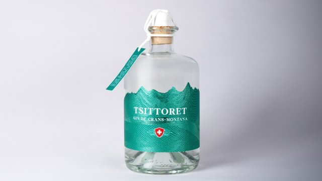 Tsittoret: un nouveau Gin exclusif, 100% Crans-Montana, symbole de la richesse des plantes de la région