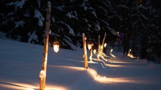 Le Chemin des Lanternes enchantera à nouveau Crans-Montana cet hiver